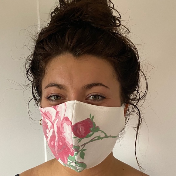 VINTAGE Fabric, Rose Pattern Face Mask - Picture 2 of 8